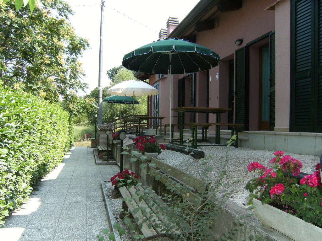 Country House Angelo Blu Урбанія Екстер'єр фото